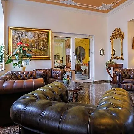 Fuerstenhof Hotel 3*