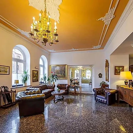 Hotel Fuerstenhof 3*