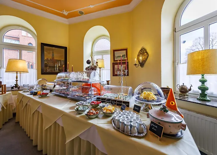 Fuerstenhof 3* راتينو