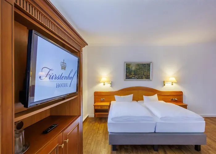 Fuerstenhof راتينو