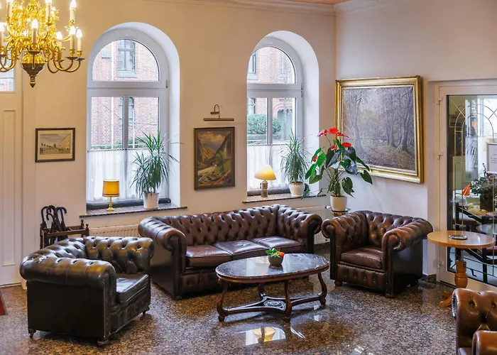 Fuerstenhof فندق 3*